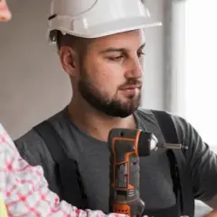 Kiedy wstawiać okna do stanu surowego, aby uniknąć problemów?