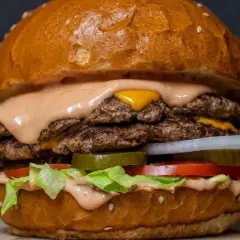 Le secret d'une sauce burger maison inoubliable : nos recettes