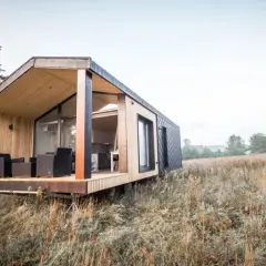 Jak tanio wyremontować domek na działce i uniknąć wysokich kosztów