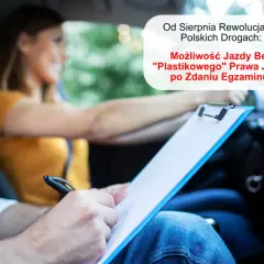 Kobieta za kierownicą, instruktor notuje. Od Sierpnia możliwość jazdy bez egzaminu na prawo jazdy!