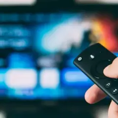 Jak podłączyć Netflix do telewizora - proste metody i porady