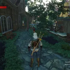 Geralt wyrusza na lekcję szermierki wiedzmin, mijając strażników i zielone zarośla.