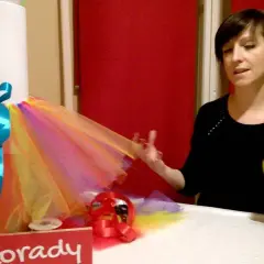 Jak zrobić spódnicę z bibuły? Prosty poradnik krok po kroku