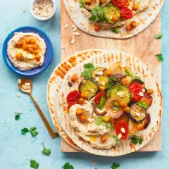 Hummus: 10 idee per secondi piatti vegetariani e non