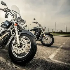 Motorower bez stresu: Kiedy musisz go zarejestrować i jakie dokumenty przygotować