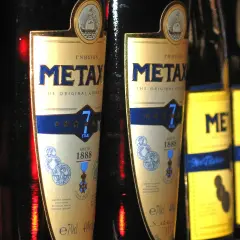 Drink z Metaxą: Przepisy na koktajle. Zostań mistrzem domowego baru!