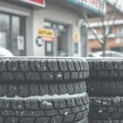 Czy 5-letnie opony zimowe to ryzyko? Zobacz, co warto wiedzieć