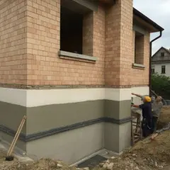 Izolacja fundamentów krok po kroku: Suchy dom bez wilgoci na lata