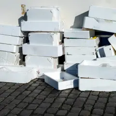 Utylizacja styropianu: Żółty, czarny, czy PSZOK?