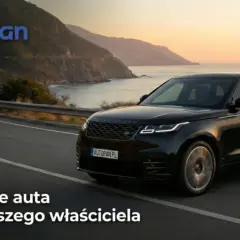 Czarne Range Rover na krętej drodze nad morzem. Szukasz samochodów z Niemiec oferty prywatne? Sprawdź auta od pierwszego właściciela na AutoPan.pl.