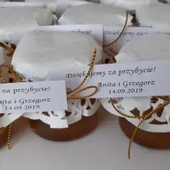 Pomysły na podziękowania dla gości, które zachwycą i zapadną w pamięć