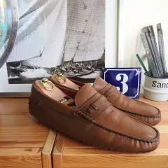 Mokasyny Tod's - Eleganckie i stylowe mokasyny marki Tod's!
