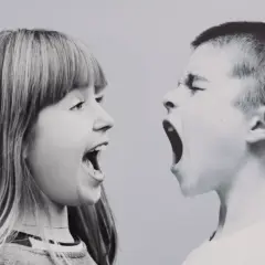 Agresywne dziecko gdzie zgłosić? Jak skutecznie zareagować na problem