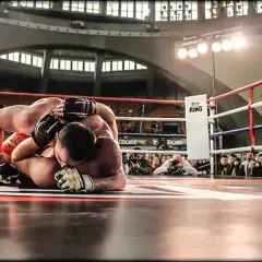 MMA: Co to jest? Zasady, techniki i jak zacząć trenować