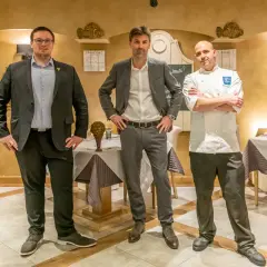 Restaurant gastronomique Lyon: Comment choisir et réserver votre perle?