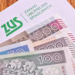 Kiedy wypłacane są emerytury? Poznaj terminy i uniknij opóźnień