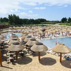 Wakacje z dzieckiem gdzie? Odkryj najlepsze miejsca w Polsce