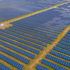 Inwestycja w farmę PV 2026: koszty, zyski, pułapki. Czy warto?