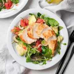 El Secreto de la Ensalada de Pollo Perfecta: Recetas y Consejos