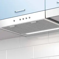 Campana extractora moderna de acero inoxidable, lista para cambiar y mejorar tu cocina.