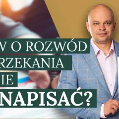 Mężczyzna w garniturze trzyma dokument z napisem "Pozew o rozwód bez orzekania o winie jak napisać?".