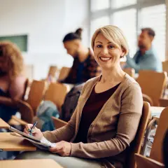 Czym się różni praca klasowa od sprawdzianu? Kluczowe różnice i porady