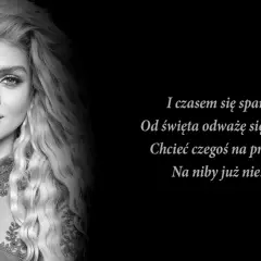 Odkryj pełny tekst i ukryte znaczenie piosenki Margaret "Byle jak"