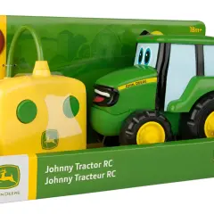 Zabawkowy traktor zdalnie sterowany Johnny Tractor RC, zielony, z żółtym pilotem. Idealny dla małych fanów maszyn rolniczych John Deere.