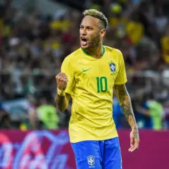 Neymar wiek: Poznaj datę urodzin i porównaj z innymi gwiazdami