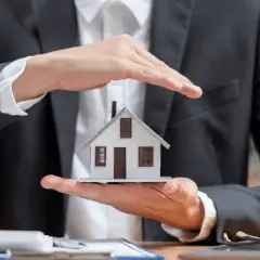 Czy warto ubezpieczyć mieszkanie w bloku? Ochrona przed stratami finansowymi