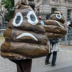 Co oznacza sen o kupie ludzkiej? Zrozum swoje emocje i konflikty