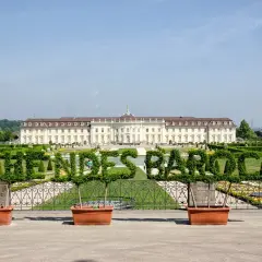 Blühendes Barock Ludwigsburg: Das prächtige Barockschloss Ludwigsburg mit seinen kunstvoll gestalteten Gartenanlagen.