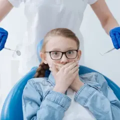 Dziecko bez lęku u dentysty? Sprawdzone metody i leki!