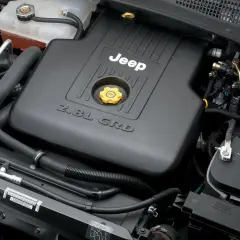 Jeep Liberty/Cherokee: Jaki silnik wybrać? V6 LPG czy Diesel CRD?