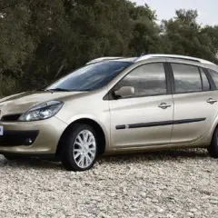 Pojemność baku Renault Clio III 1.5 dCi – ile litrów naprawdę ma?