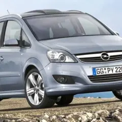Bezpieczniki Zafira B – gdzie są i jak je szybko znaleźć