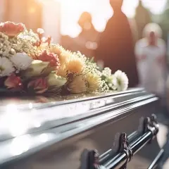 Co oznacza sen o pogrzebie bliskiej osoby? Zrozum swoje emocje