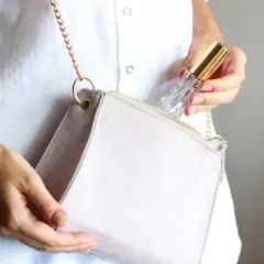 Ile kosztują perfumy w samolocie? Ceny, które mogą cię zaskoczyć