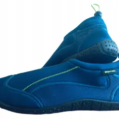Buty do wody Decathlon: Aquashoes wybierz idealne i chroń stopy!