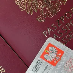 Polski paszport i dowód osobisty. Planujesz podróż do Armenii? Potrzebujesz wizy?