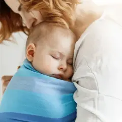 Jakie nosidełko dla niemowlaka wybrać według fizjoterapeuty?