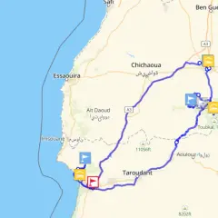 Mapa drogowa Maroka z zaznaczoną trasą. Widać wybrzeże Atlantyku, miasta Essaouira, Taroudant, Ouarzazate. Marrakesz gdzie leży, jest poza tym fragmentem mapy.