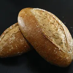 Chleb owsiany bezglutenowy: Jak upiec, gdzie kupić? Pełny poradnik