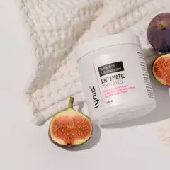 Peeling dla cery naczynkowej: Bezpieczne złuszczanie bez podrażnień