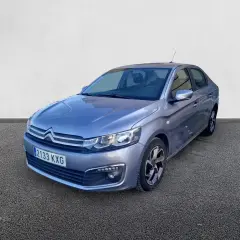 Citroën C-Elysée gris plata, un sedán elegante y funcional, listo para cualquier aventura.