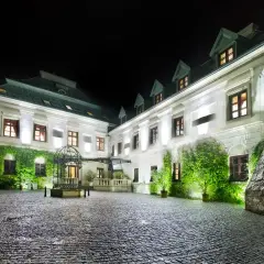 Hotel dla dorosłych co to znaczy? Odkryj ich wyjątkowe cechy
