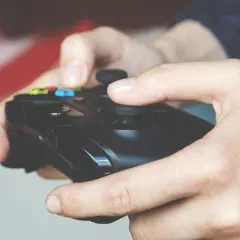 Jak pobrać gry na Xbox 360 - legalne metody i uniknięcie problemów