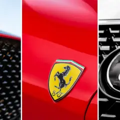 Zbliżenia na logotypy marek samochodowych: Mazda, Ferrari i Lexus.