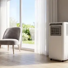 Nowoczesna klimatyzacja w salonie, która zadba o to, czy klimatyzacja oczyszcza powietrze, zapewniając komfort.