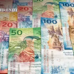 Kredyt frankowy mBank: Spłata CHF vs PLN Która opcja jest tańsza?